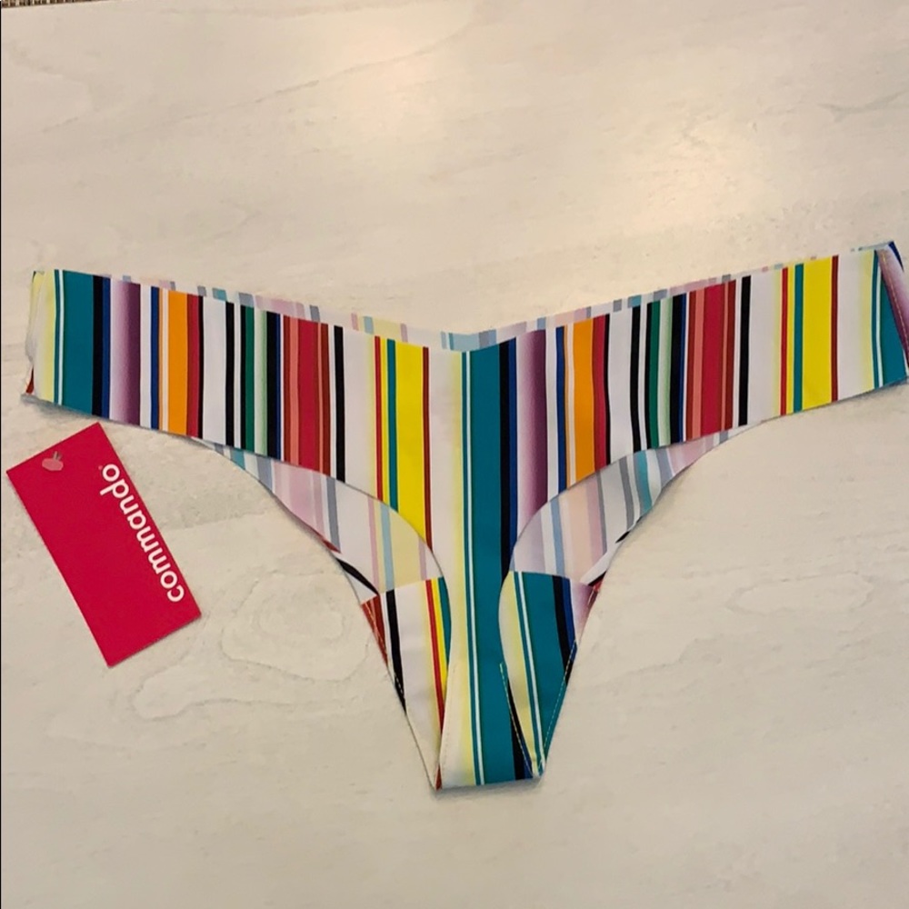 Commando - Picture 3 of 3